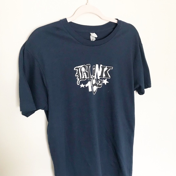 Blink 82 Pop Disaster 202 Tour Tshirt 